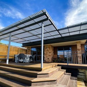 Pergola Tauranga | Monopitch Outdoor Canopy Polycarbonate Roof